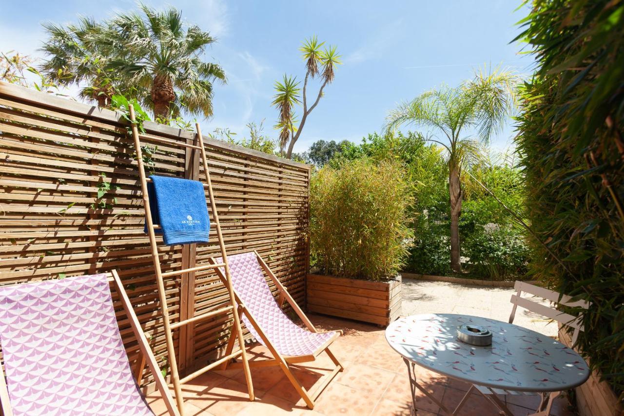 Hôtel La Piscine Le Lavandou Exterior foto